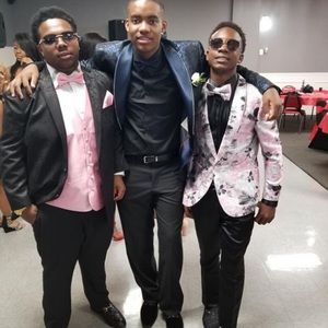 Meet your Posher, Jay